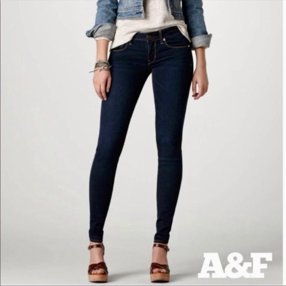 Abercrombie & Fitch The A&F Skinny Jeans NWT